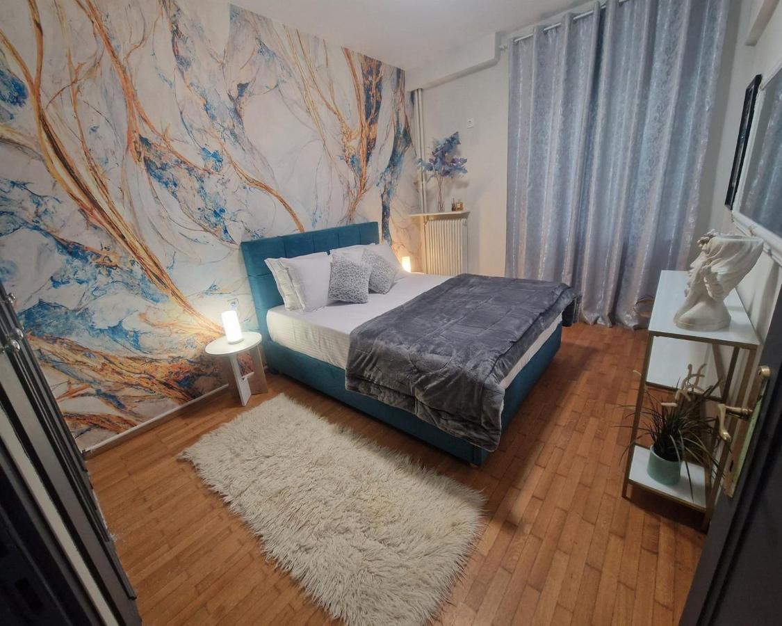 Master1 Seaside Lux Apartment Thessaloniki Exterior photo