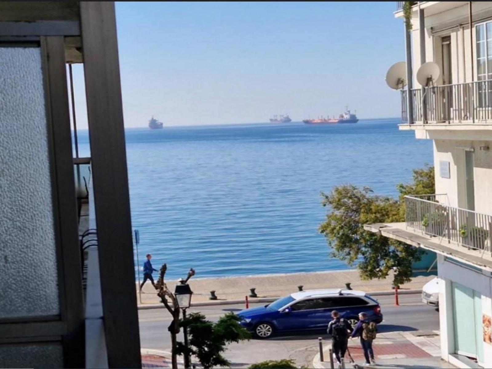 Master1 Seaside Lux Apartment Thessaloniki Exterior photo