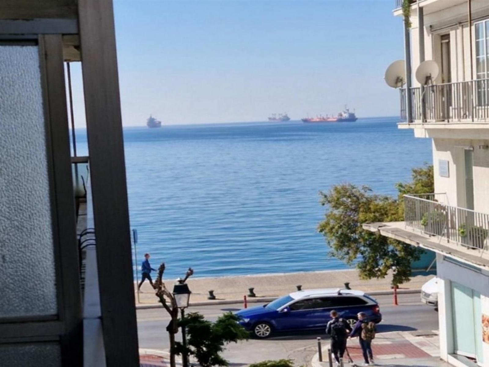 Master1 Seaside Lux Apartment Thessaloniki Exterior photo